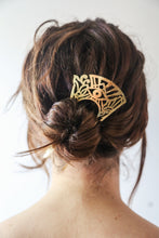 Load image into Gallery viewer, DELPHI Queen Hair Comb